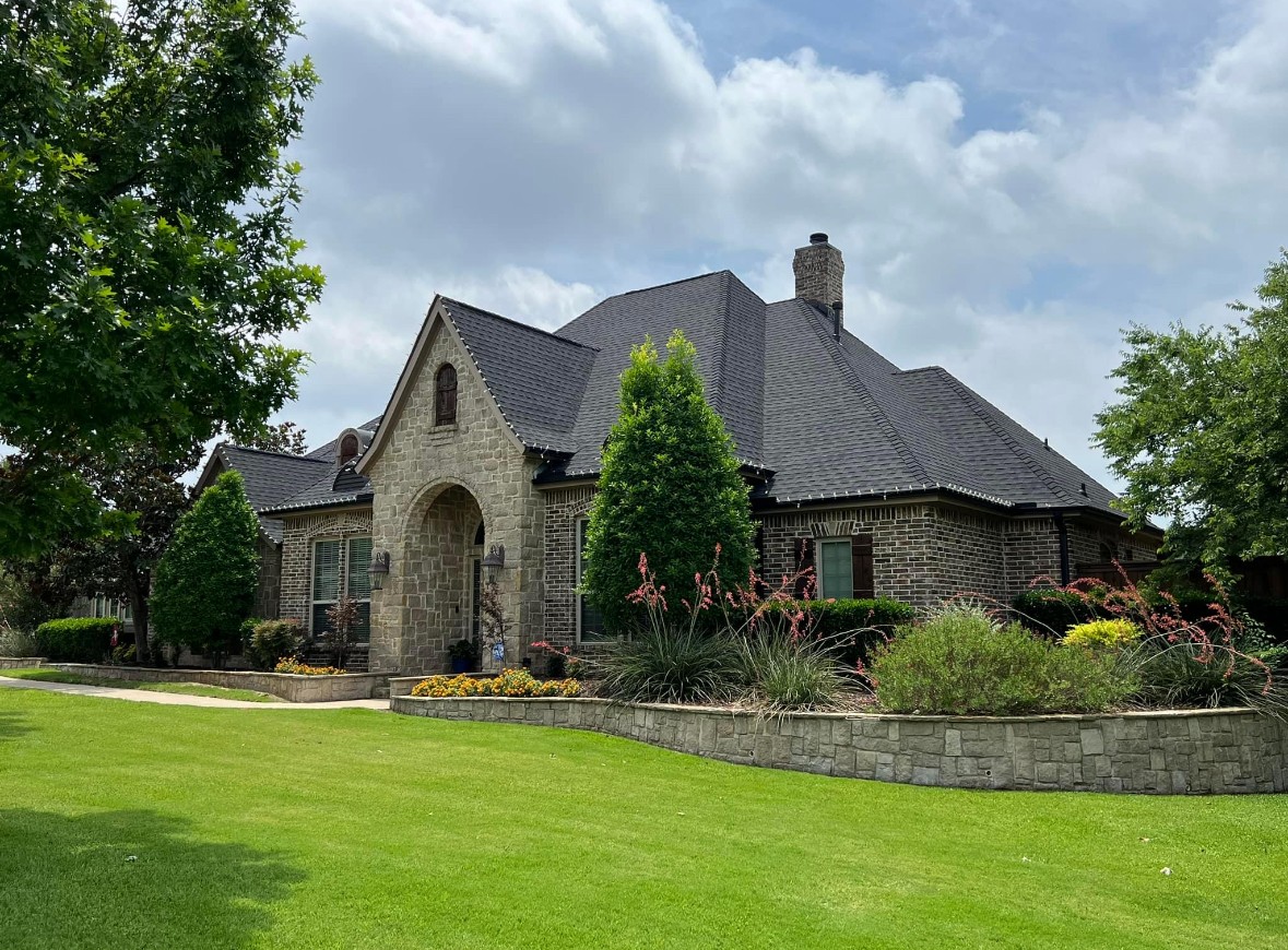 New roof installation on Double Oak home — Rubicon Roofing